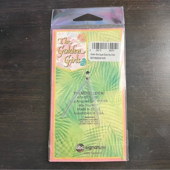 The Golden Girls “Squad Goals” Keychain NEW in Package - Picture 3 of 4